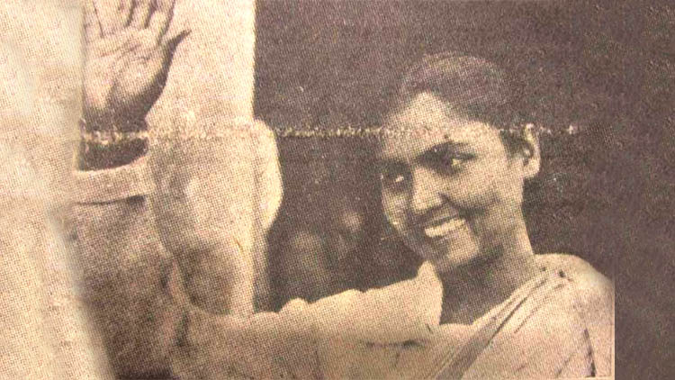 ‘অগ্নিকন্যা’ মতিয়া চৌধুরীর বিদায়