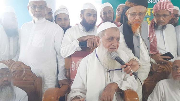 জামায়াত সব ভ্রান্ত ফেরকার মধ্যে নিকৃষ্ট দল- বাবুনগরীর বিস্ফোরক বক্তব্যে সমালোচনার ঝড়!
