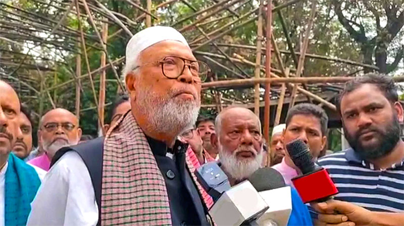 চব্বিশের আন্দোলনকারীদের আচরণে দেশবাসী অতিষ্ঠ: বঙ্গবীর কাদের সিদ্দিকী