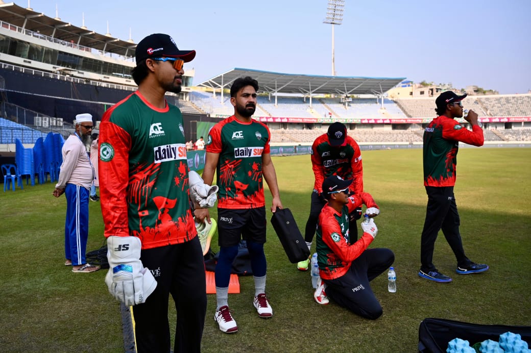 টাকা পাননি খেলোয়াড়রা, আর্থিক বিশৃঙ্খলা নিয়ে শুরু হচ্ছে বিপিএল