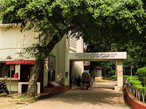 ঢাবি’র পি জে হার্টস ইন্টারন্যাশনাল হল: শোনা কথা আর বাস্তবতার ফারাক কতটুকু