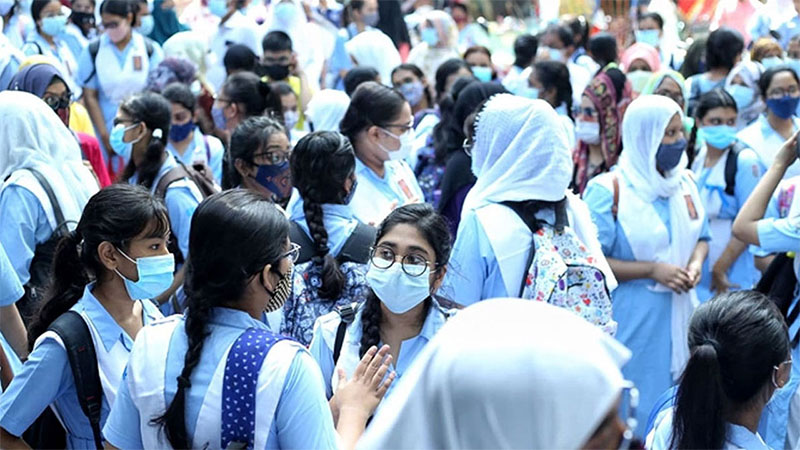 দেশের শিক্ষার মান চরম তলানিতে: সংকটে ভবিষ্যৎ প্রজন্ম