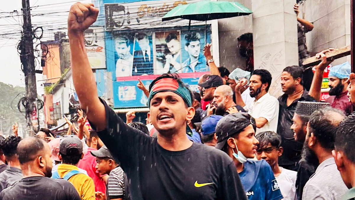 ইফতারে মারামারি: বৈছা সমন্বয়ক সকালে গ্রেপ্তার, বিকেলে জামিন