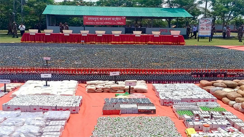 মাদক-সোনা-মানব পাচারের নিরাপদ রুট ঝিনাইদহের মহেশপুর সীমান্ত
