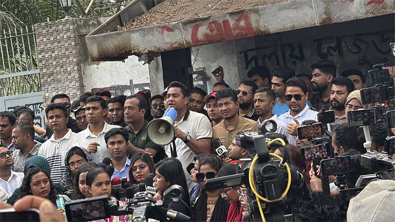 ‘‘সাম্য হত্যায় ‘গুপ্ত সংগঠন’ জড়িত’’, ছাত্রদলের তীর শিবিরের দিকে?