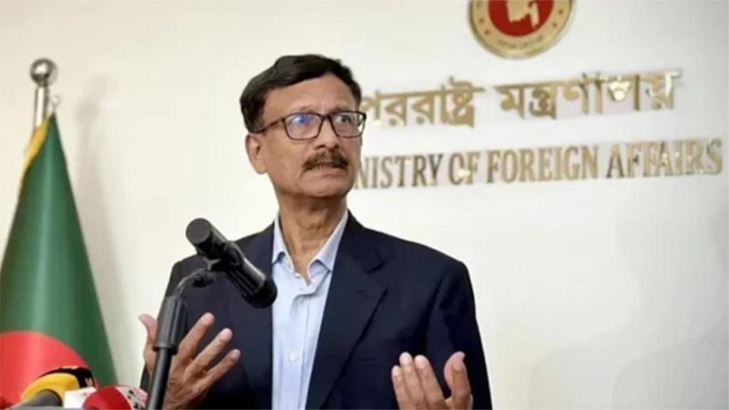 বিনা আমন্ত্রণেই বিদেশে যাবার পথে দিল্লি থেকে ঘুরে যেতে চেয়েছিলেন ড. ইউনূস