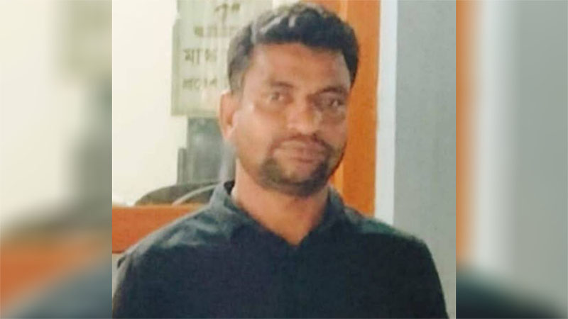 ফেনীতে বৃদ্ধা ও দুই প্রবাসীর জায়গা-জমি, দোকানপাট তাঁতীদল নেতা বোমা মানিকের দখলে