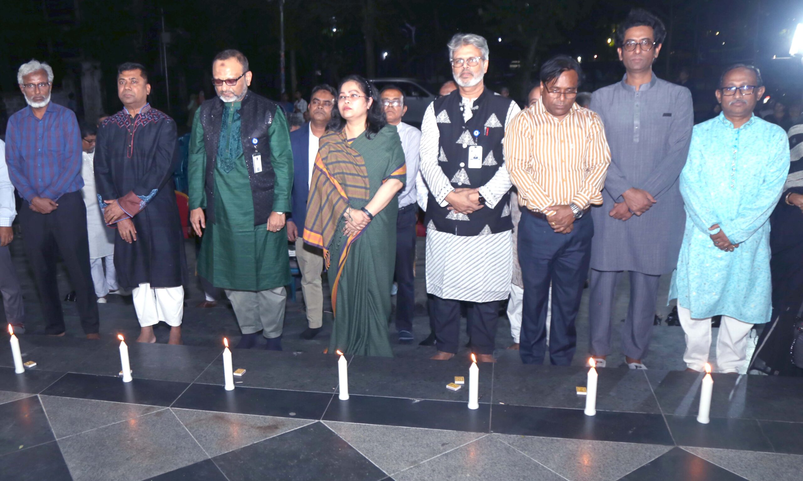 জগন্নাথ হলে পাবলিক টয়লেট নির্মাণ: মুক্তিযুদ্ধের শহিদদের স্মৃতি ও ঐতিহাসিক ঐতিহ্যের প্রতি অবমাননা?