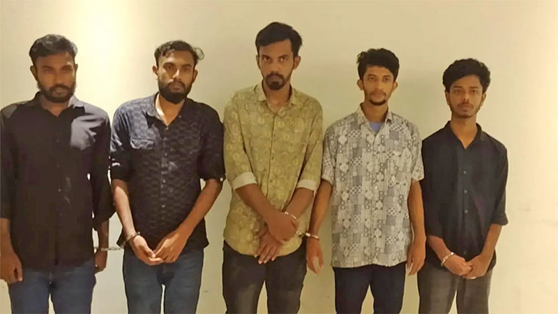 এমপির বাড়িতে চাঁদাবাজি: বৈছা সমন্বয়ক গ্যাং সদস্যসহ গ্রেপ্তার, ছাড়িয়ে নিতে তদ্বির শুরু