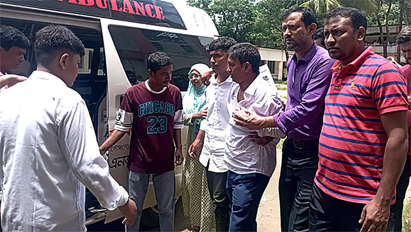 পটিয়ায় প্রধান শিক্ষক শ্যামল কান্তিকে মারধর, প্রাণনাশের হুমকি