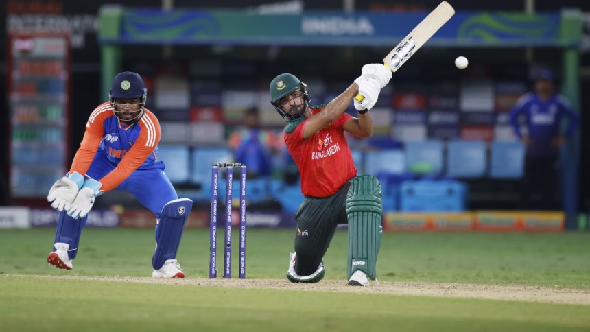 ভারতের কাছে পাত্তাই পেল না বাংলাদেশ, বৃহস্পতিবার পাকিস্তানের সঙ্গে ‘সেমিফাইনাল’