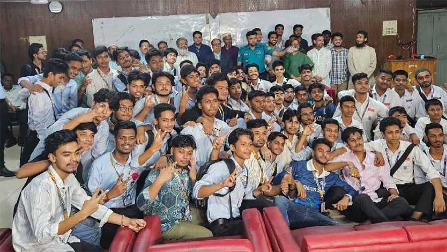 ঢাকা কলেজ-আইডিয়ালের শান্তি চুক্তিঃ গ্যাং ওয়ারের সমঝোতায় নেই সিটি কলেজ