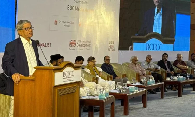  নির্বাচনের আগে সাংবাদিকদের “স্বাধীন সাংবাদিকতা”র প্রতিশ্রুতি মির্জা ফখরুলের