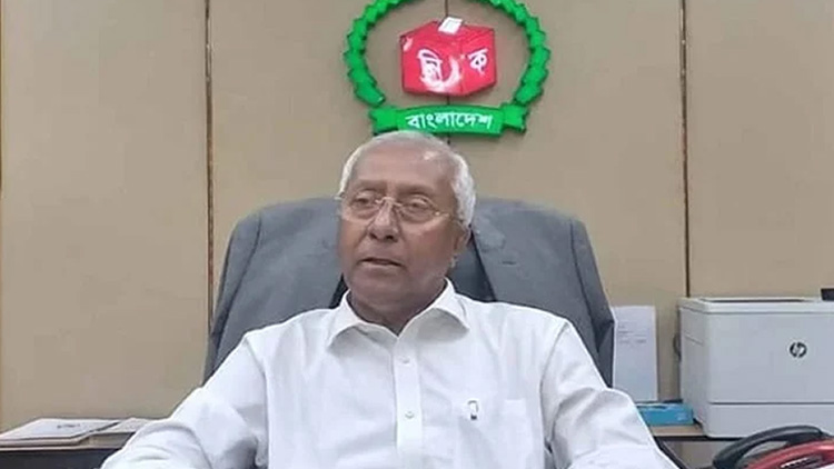 ঢাকায় ভোটার উপস্থিতি মাত্র ২৪% এর কাছাকাছি: নির্বাচন কমিশনের প্রদত্ত ভোটের আষাড়ে দাবী 