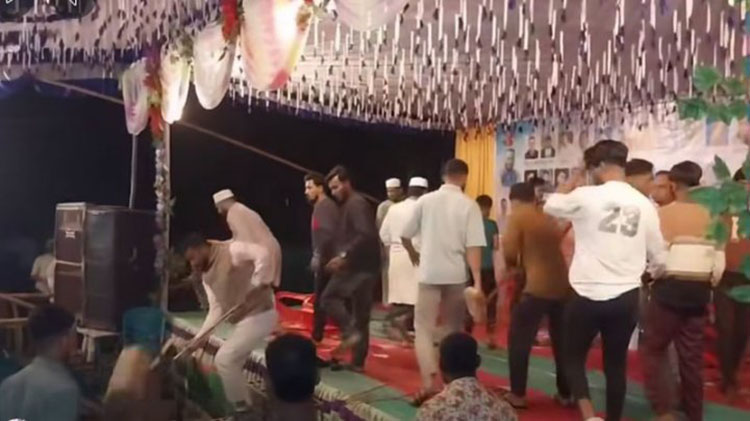 সিলেটের বিশ্বনাথে শতবর্ষী ঐতিহ্যবাহী বাউলগানের আসরে হামলা ও ভাঙচুর