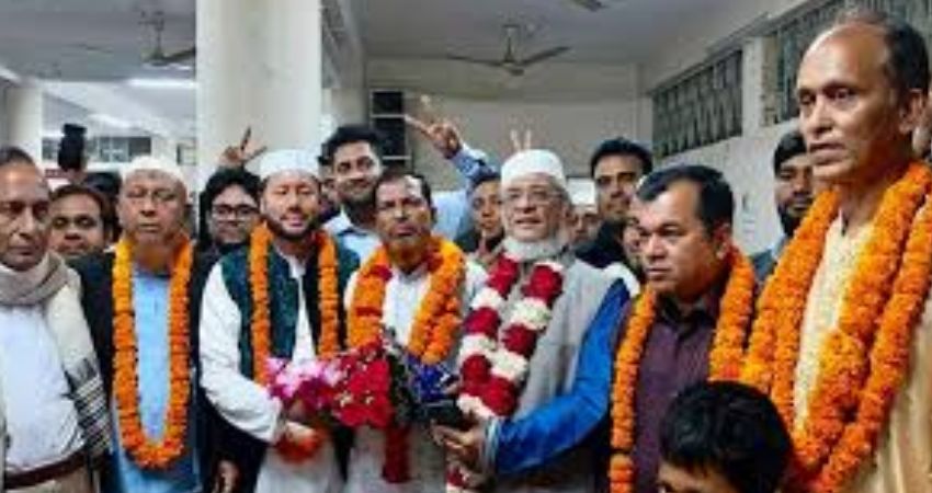 কক্সবাজার আইনজীবী সমিতি নির্বাচন: ৭ পদে জিতে সংখ্যাগরিষ্ঠ আওয়ামীপন্থীরা