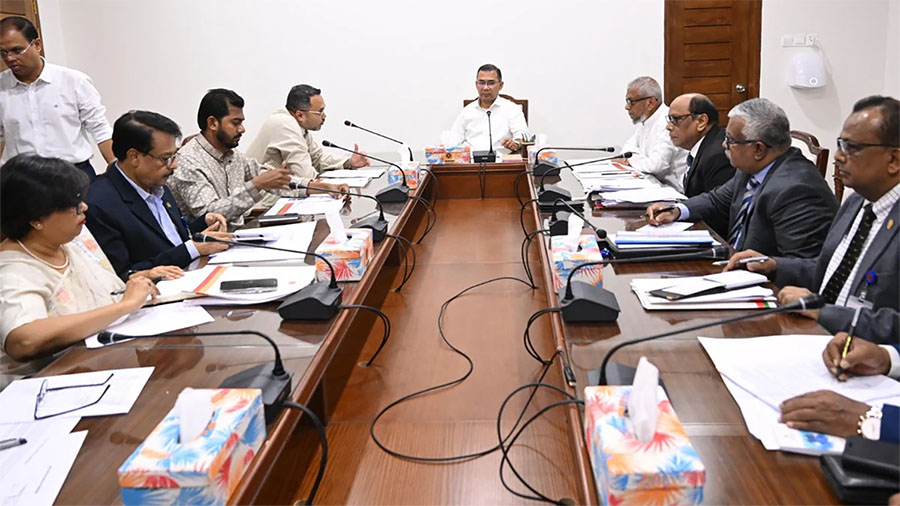 তীব্র সংকটের কারণে বিদ্যুৎ ও জ্বালানি সাশ্রয়ে সরকারের ১১ দফা নির্দেশনা জারি