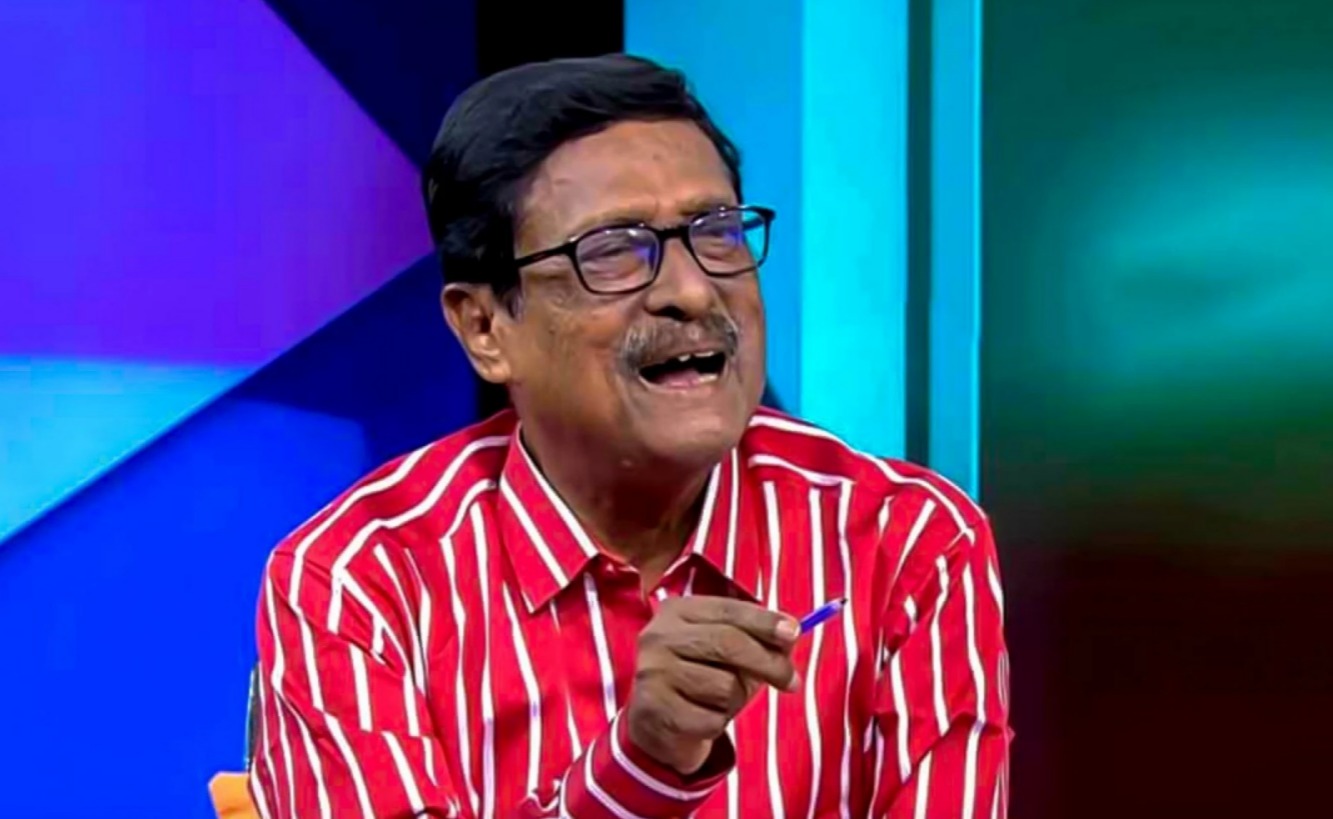 মুক্তিযুদ্ধ-বঙ্গবন্ধুর পক্ষে বললেও দণ্ডিত যুদ্ধাপরাধীদের নিয়ে শোক প্রস্তাবে সমর্থন ফজলুর রহমানের