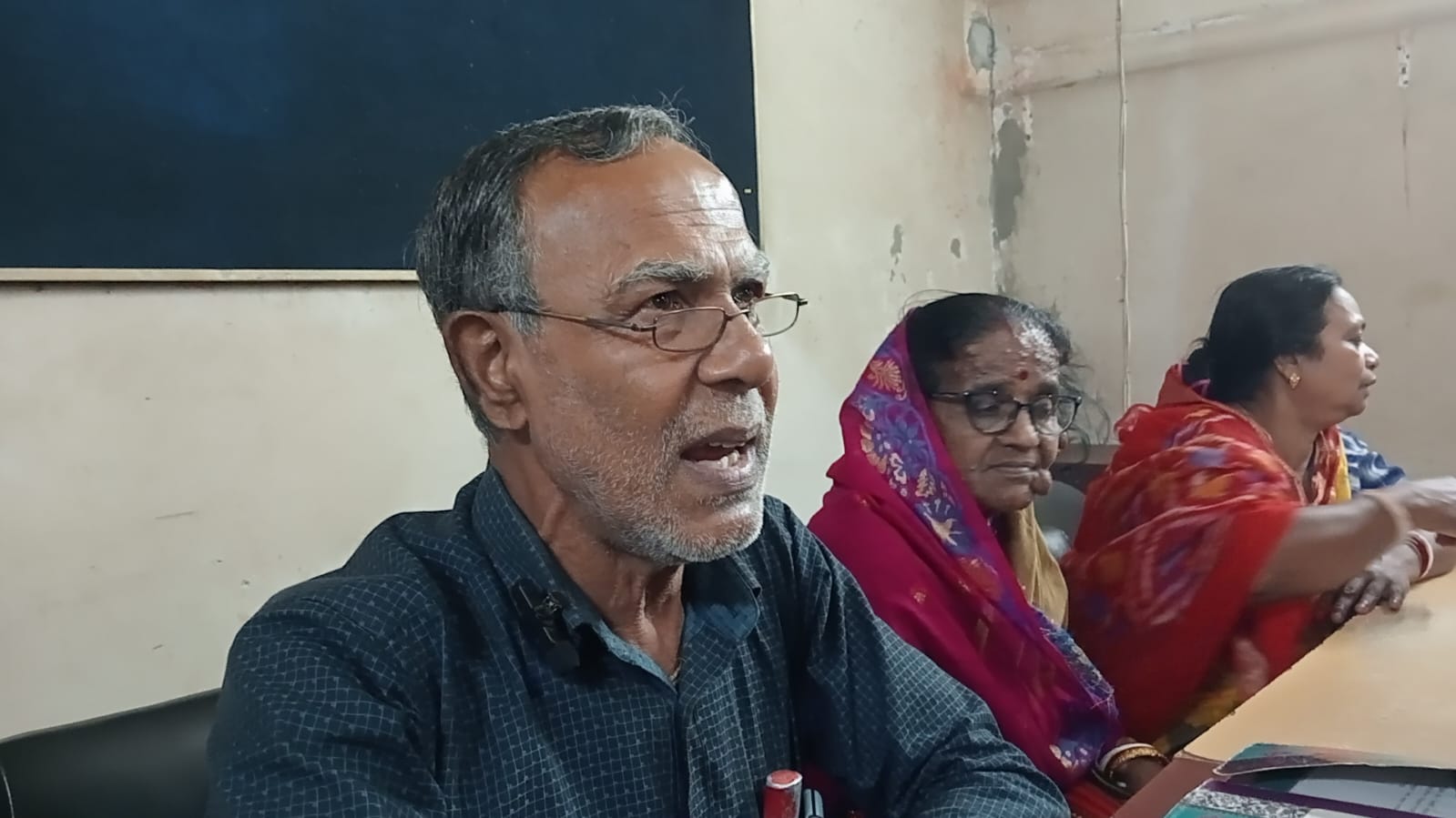 সংখ্যালঘু মুক্তিযুদ্ধে শহিদ পরিবারের জমি দখল: দেশত্যাগের হুমকি বিএনপির নেতাদের
