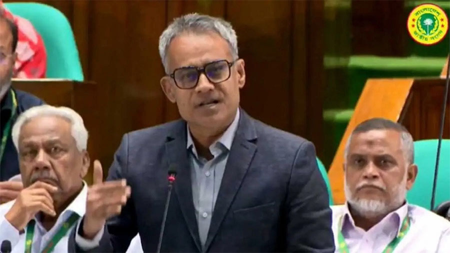 শেখ হাসিনা সরকারের প্রকল্পের ফিরিস্তি সংসদে: যোগাযোগ খাতে উন্নয়নের কথা স্বীকার মন্ত্রীর