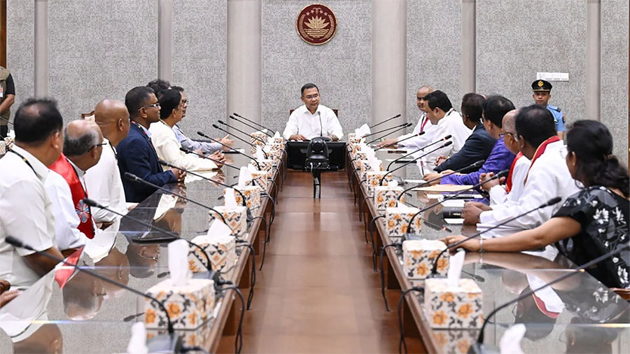 অর্থনীতি পুনরুদ্ধারে ইউনূসের থ্রি জিরোর পর এবার এলো তারেক রহমানের ‘থ্রি আর’ স্ট্র্যাটেজি