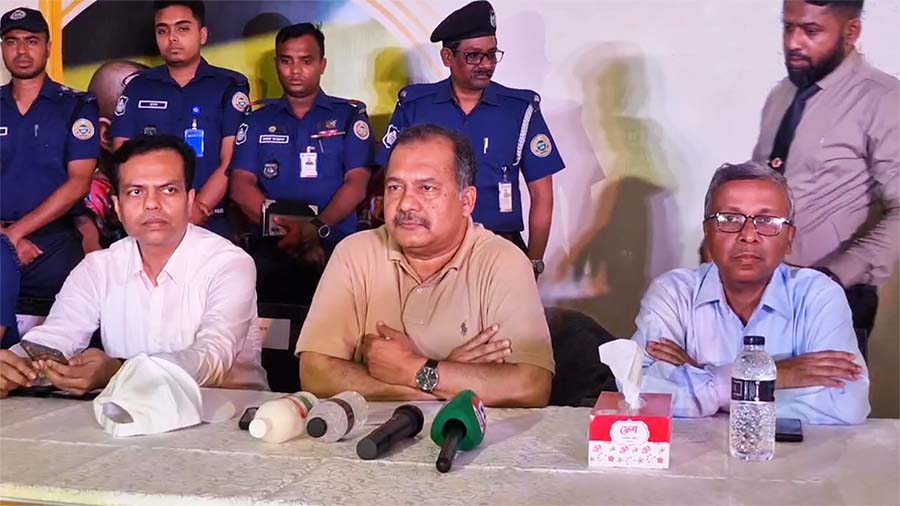 জ্বালানি সংকটের জন্য আওয়ামী লীগ সরকার দায়ী, বললেন তথ্যমন্ত্রী