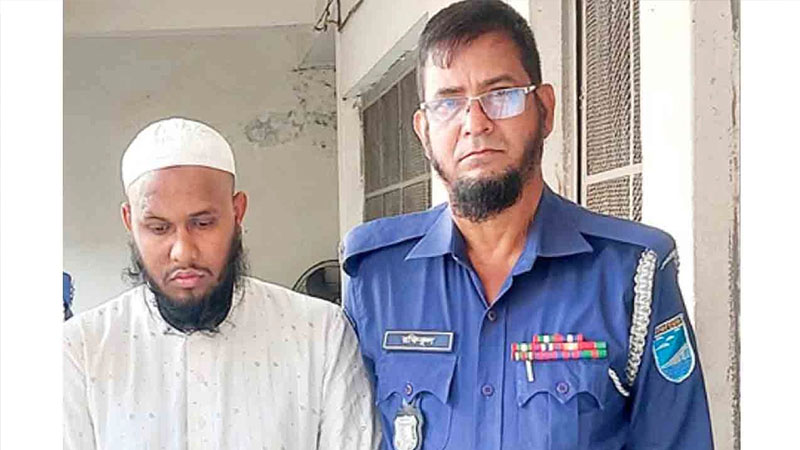 নরসিংদীর রায়পুরায় মাদরাসা ছাত্রী ধর্ষণের অভিযোগে মাদ্রাসা প্রধান গ্রেপ্তার