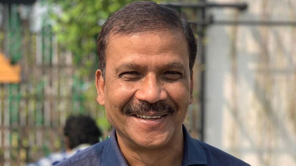 ‘হায়াল্লা খালেদ’ খ্যাত আসিফ নজরুলের বিরুদ্ধে কয়েক শত কোটি টাকা দুর্নীতির অভিযোগ