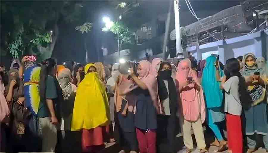 ক্যাম্পাসে গুপ্ত রাজনীতি বন্ধ না হলে কঠোর প্রতিরোধ, হুঁশিয়ারি ছাত্রদলের