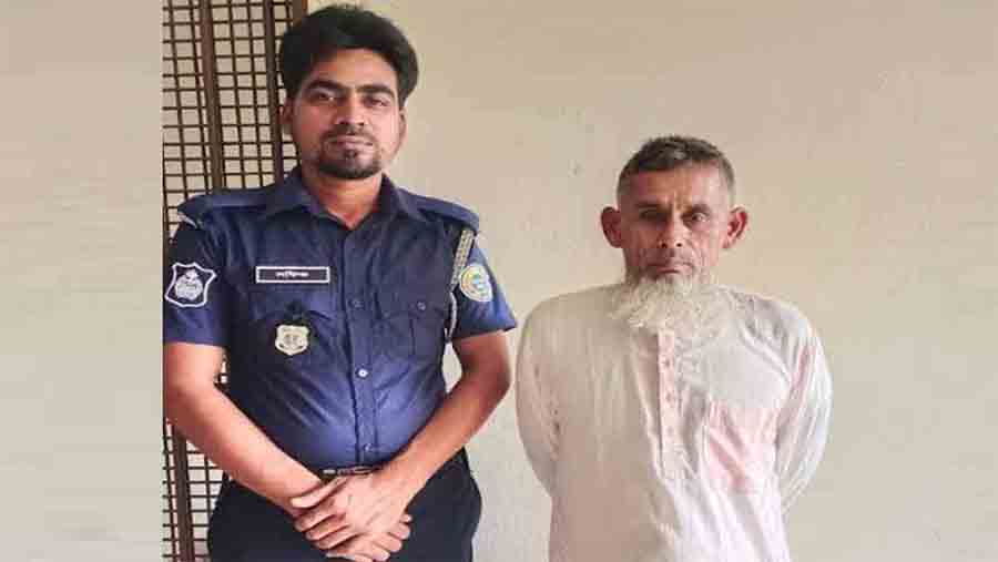 ভোলায় নিজ বাড়িতে নিয়ে শিশু ধর্ষণ, এনসিপি নেতার বাবা কারাগারে