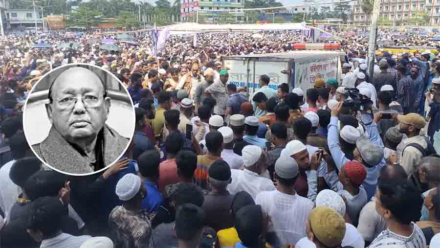 ভোলায় ৬৯-এর মহানায়ক তোফায়েল আহমেদের জানাজা ঠেকাতে নেমেছিল বিএনপি ও জামায়াত-শিবির