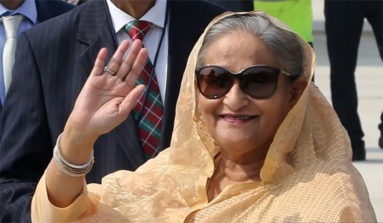 ইন্ডিয়ান এক্সপ্রেস এর প্রতিবেদনঃ “কেন ডিসেম্বরেই ঢাকায় ফিরতে চান শেখ হাসিনা?”