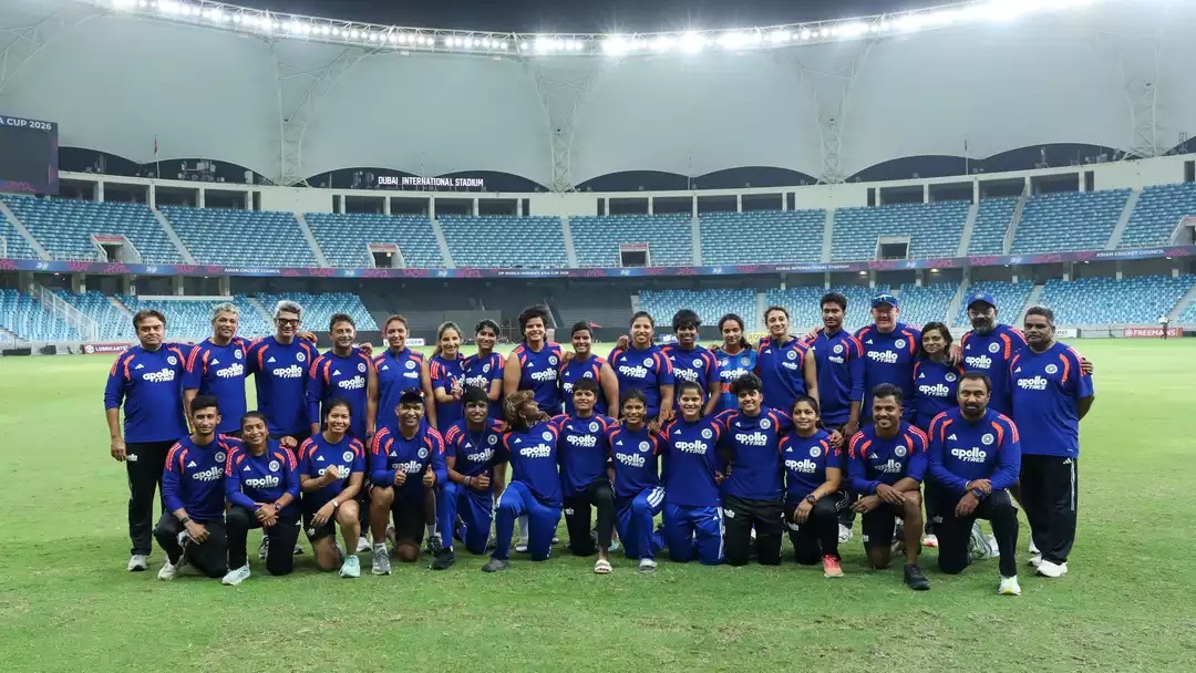 নারী এশিয়া কাপের ফাইনালেও চ্যাম্পিয়ন ভারত ও নকভির ট্রফি নাটক