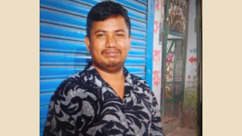 কেরানীগঞ্জে গৃহবধূকে ডেকে নিয়ে সংঘবদ্ধ ব্ল্যাকমেইল ও ধর্ষণের অভিযোগ স্বেচ্ছাসেবক দল নেতা বিরুদ্ধে