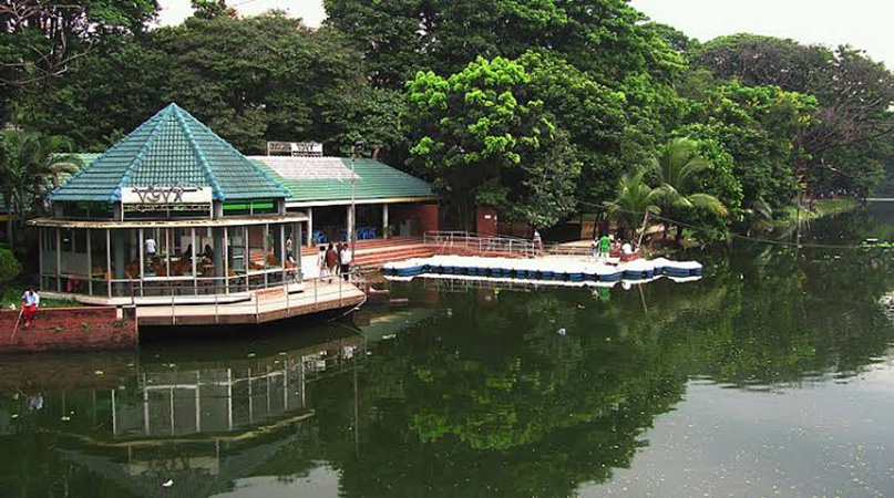 ধানমন্ডি লেক থেকে আবারও ভাসমান লাশ উদ্ধার: কোথায় না মিলছে লাশ, সৌন্দর্যের প্রতীক লেক থেকে শোবার ঘর!