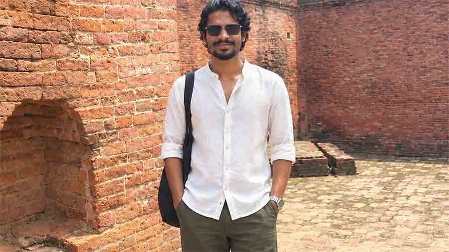 ‘৩০০ শিক্ষার্থীর শিক্ষাজীবন নষ্ট’, শিক্ষার অধিকার না পাওয়ায় বৃত্তি প্রত্যাখ্যান জাবি শিক্ষার্থী শান্ত চন্দ্রের